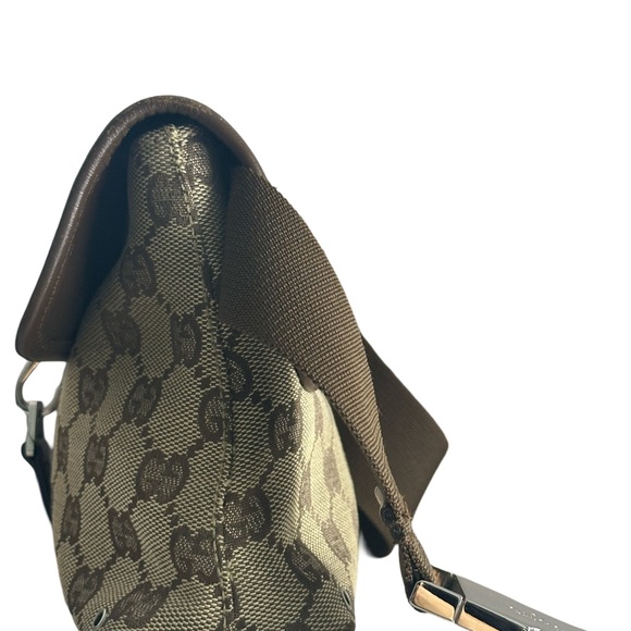 gucci waist bag & Crossbody - Picture 5 of 6